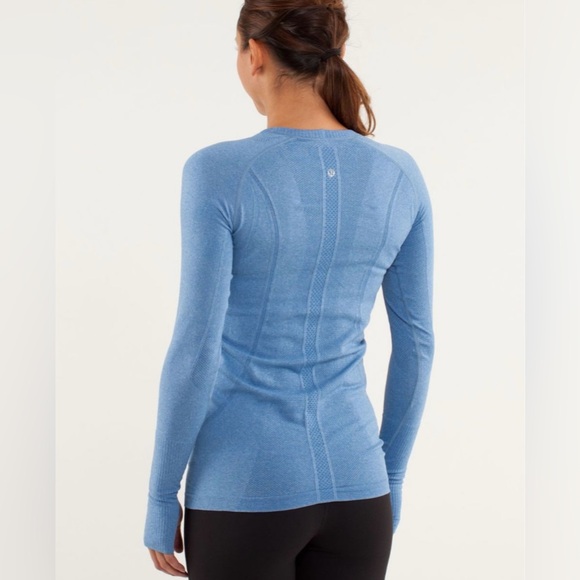 ✨Lululemon Athletica Run: Swiftly Tech Long Sleeve Limitless Blue Size 10 - Picture 2 of 16